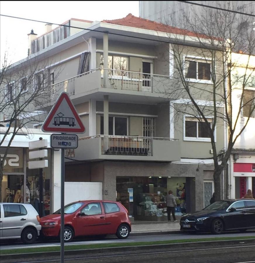 Hostel Vila Nova ヴィラ・ノヴァ・デ・ガイア エクステリア 写真
