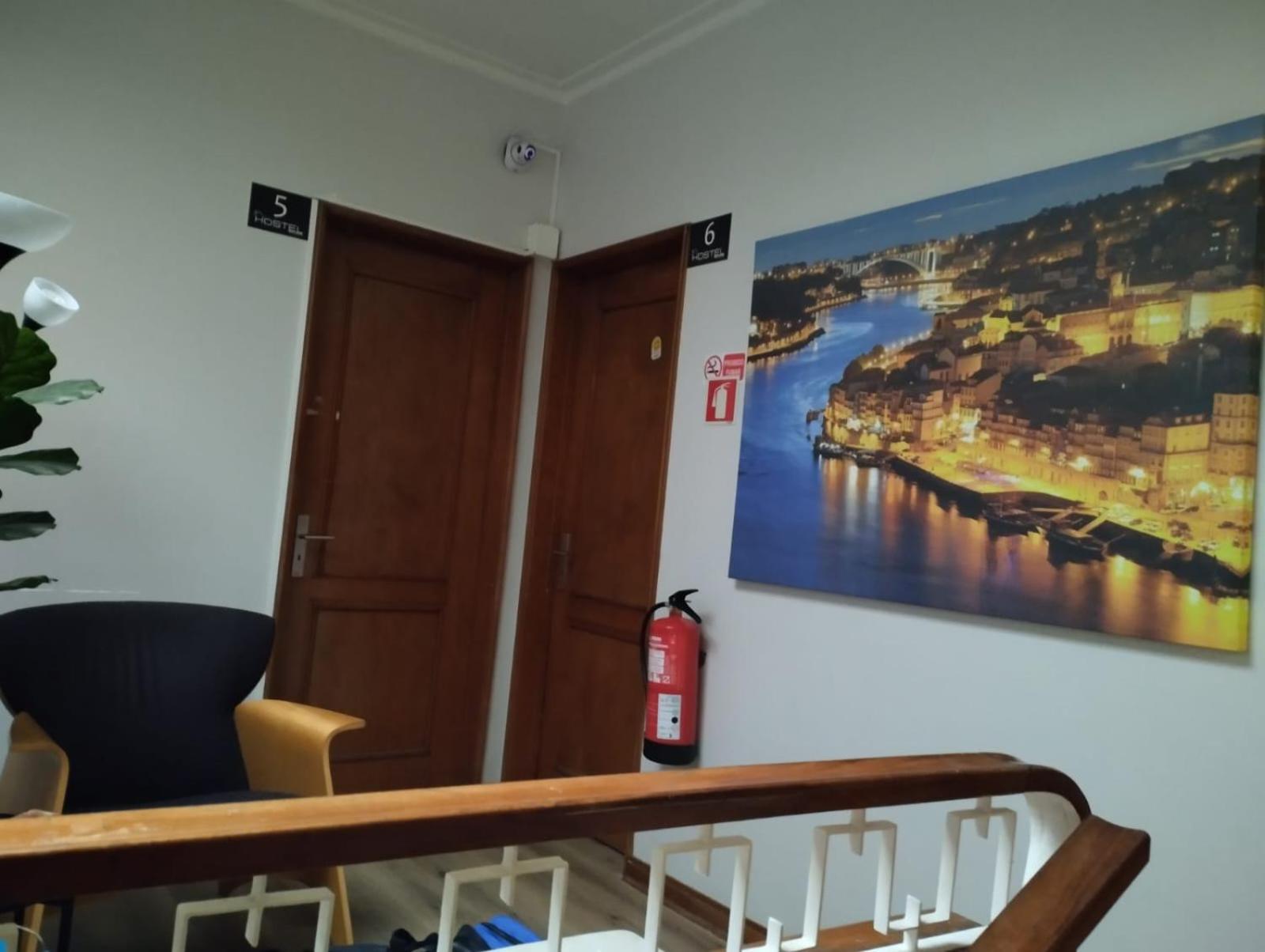 Hostel Vila Nova ヴィラ・ノヴァ・デ・ガイア 部屋 写真